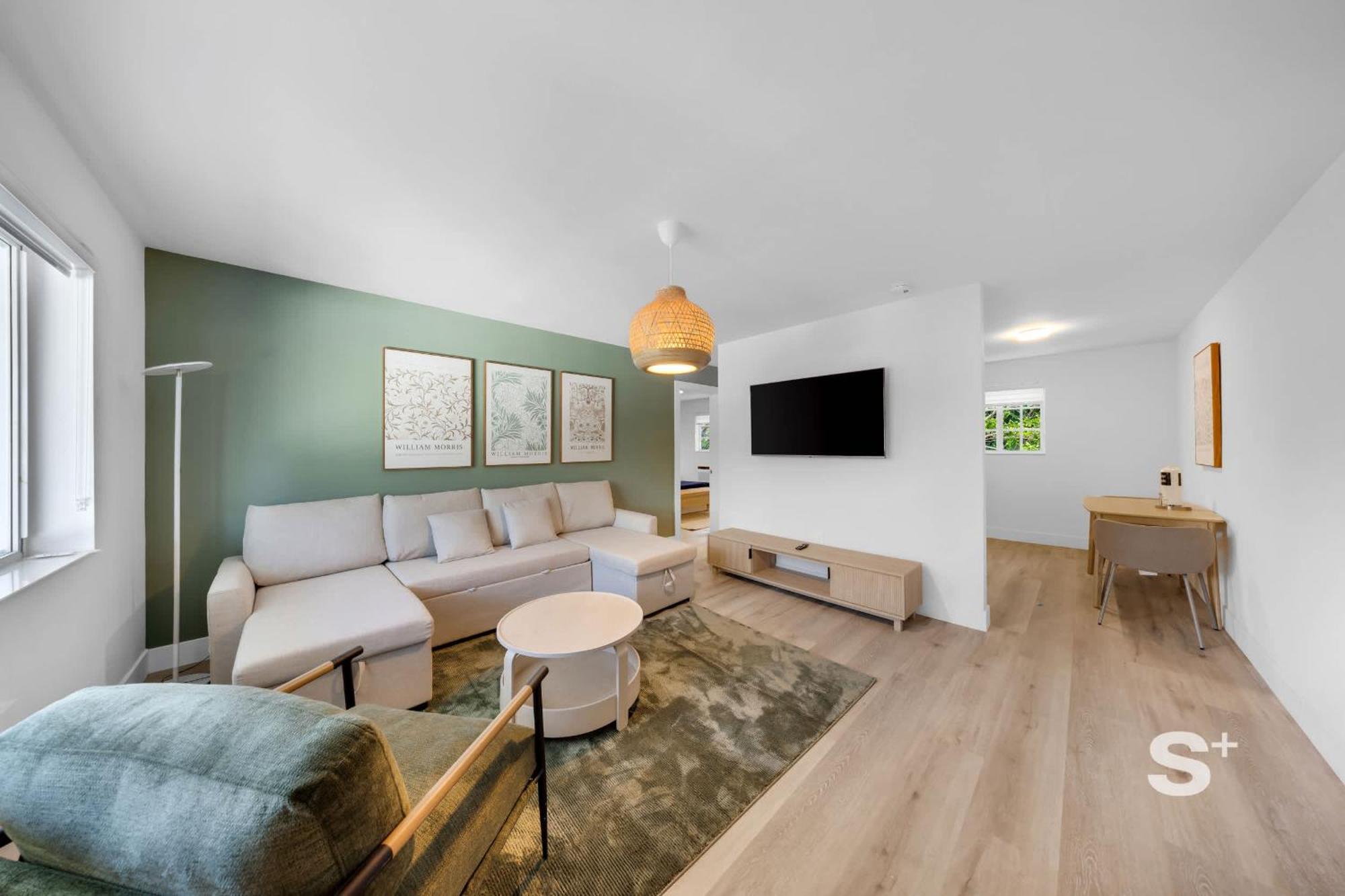 Stylish 1-br Urban Escape With Bbq, Garden & Gym Miami